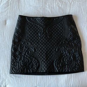 Black Faux Leather H&M Mini Skirt - Size 10